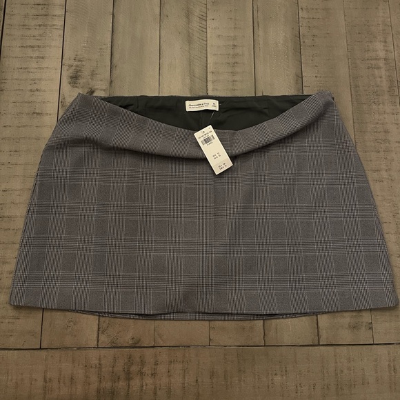 NWT Abercrombie and Fitch Skort - Picture 1 of 4